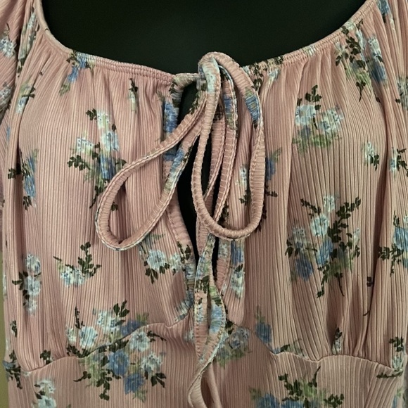 NWT soft No Comment plus feminine dress - Picture 5 of 7